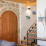 Pnoes Lefkada Villa