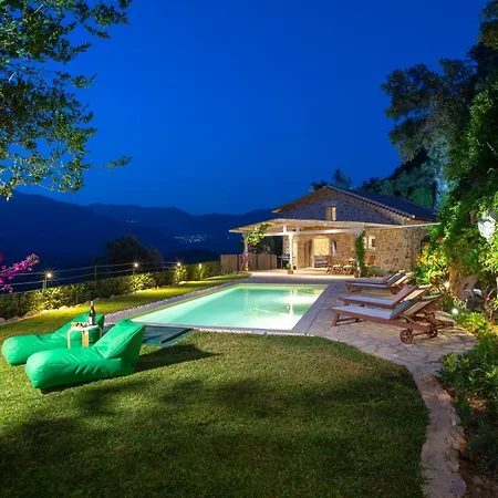 Vila Pnoes Lefkada Vasiliki