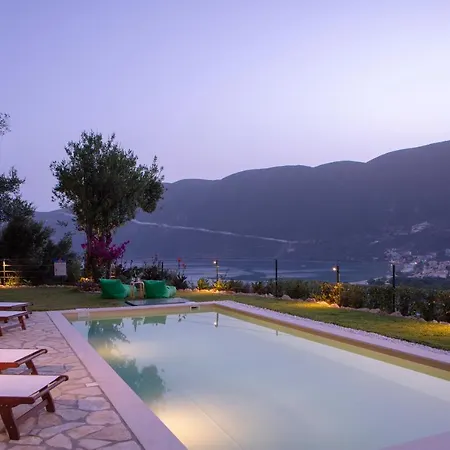 Pnoes Lefkada * Vasiliki