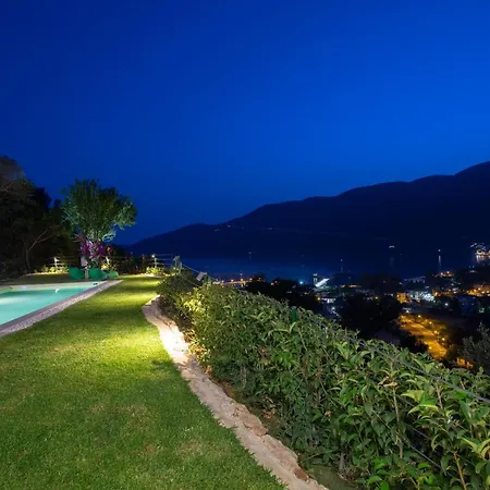 Pnoes Lefkada * Vasiliki