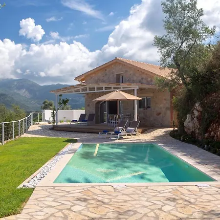 Vila Pnoes Lefkada *