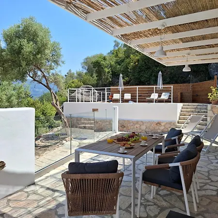 Pnoes Lefkada Vila Vasiliki