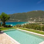 Pnoes Lefkada * Vasiliki