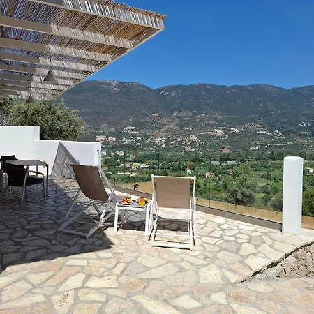 Pnoes Lefkada Villa
