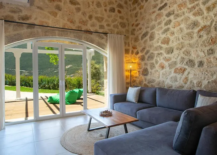 Villa Pnoes Lefkada Vassiliki