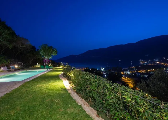 Pnoes Lefkada * Vasiliki