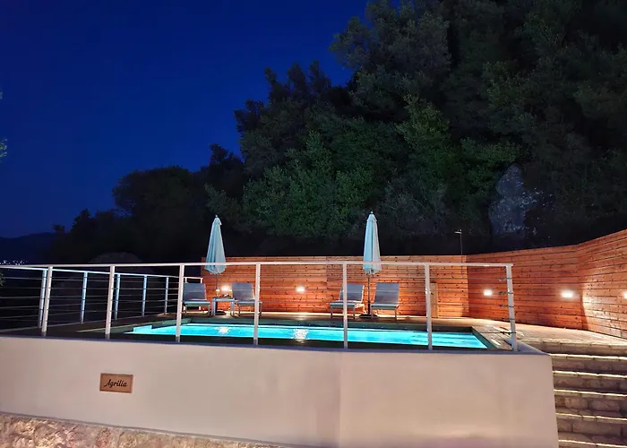 Pnoes Lefkada Villa